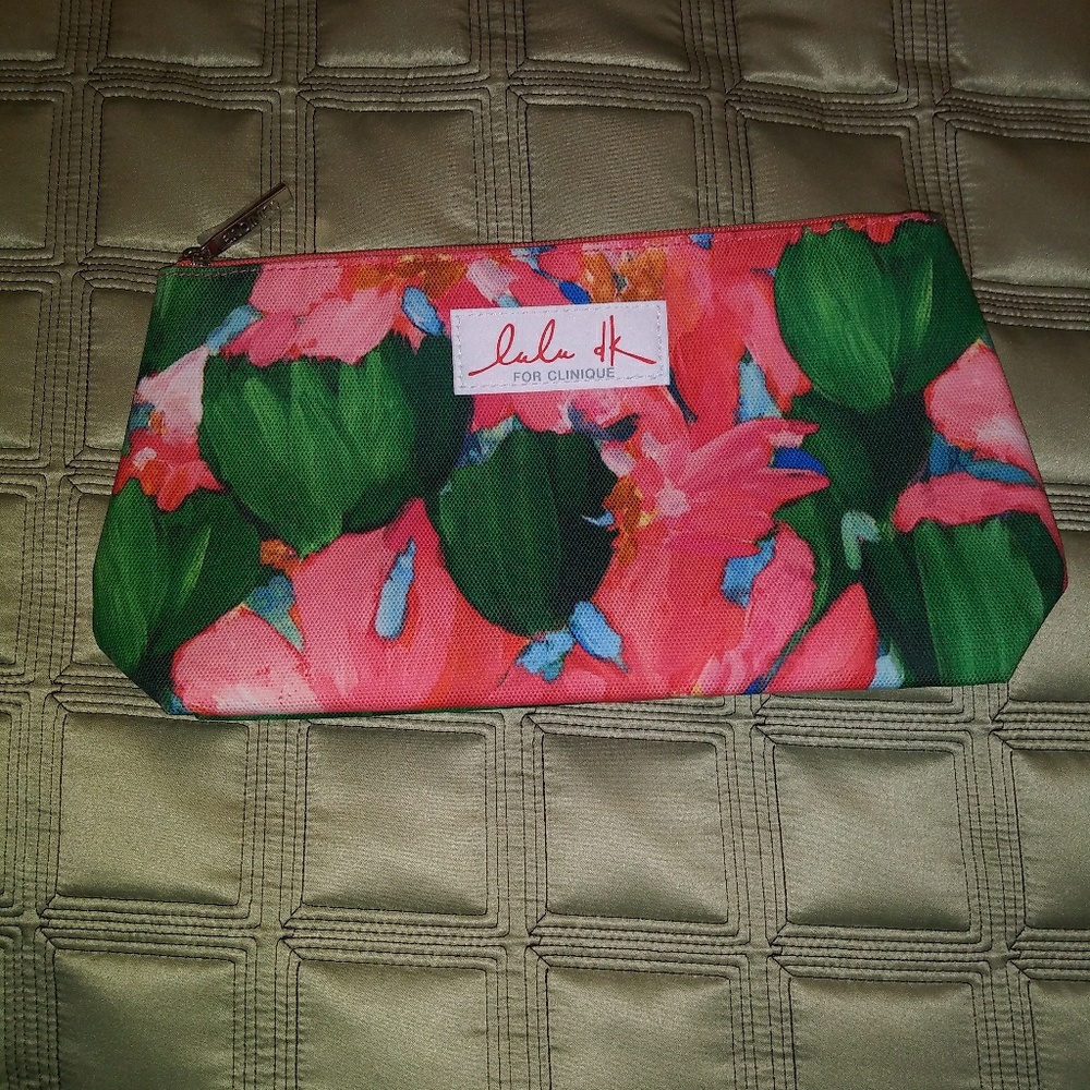 Cute water color print cosmetics bag